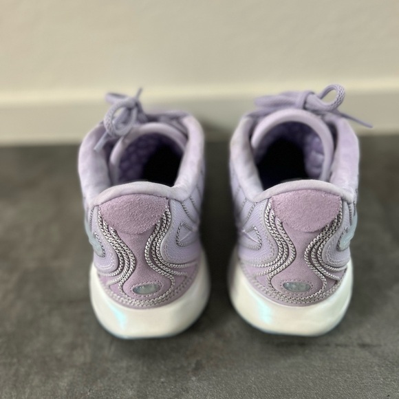 Nike Lebron XXI 21 Serenity Easter Men’s Basketball Shoes - Picture 7 of 10